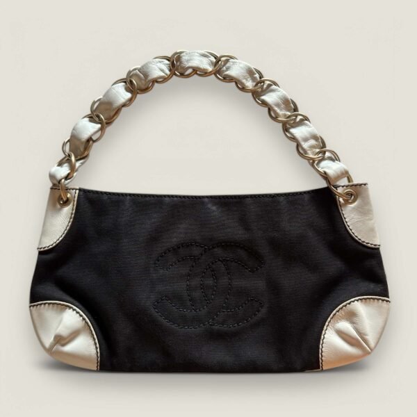 Chanel schoudertas zwart wit grove mat gouden chain