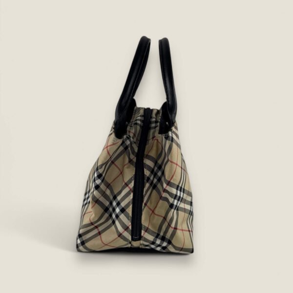 Pre-owned Burberry Nova Check blue label