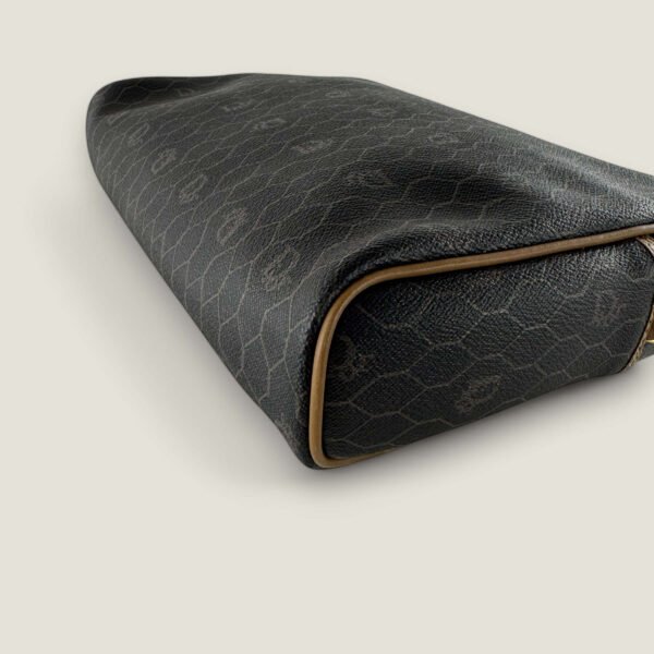 Tweedehands Christian Dior honingraat gecoate canvas monogram clutch