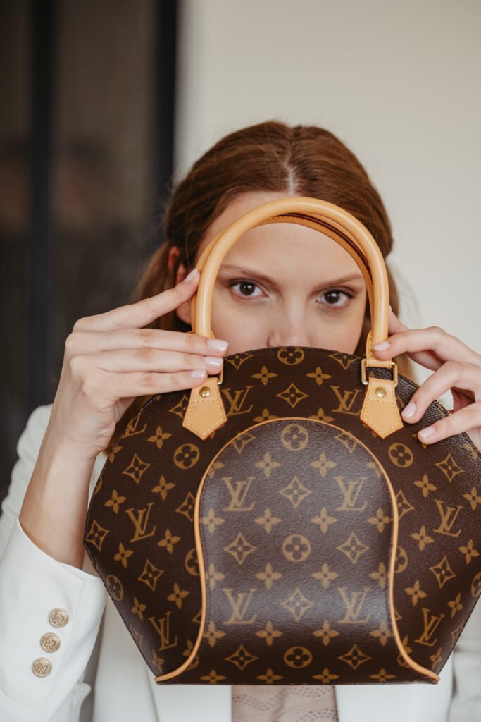 Payout | Vintage and pre-owned designer bags & accessories I PurseCurse Louis Vuitton tas authenticeren Purse Curse