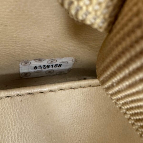 Chanel serienummer vintage vanity case
