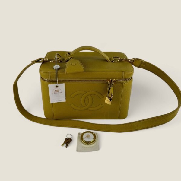 Chanel vanity shoulerbag yellow caviar leather preloved Purse Curse bagholder