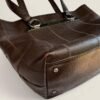 Gebruikte Chanel Chocolate Bar gestikte tote shoudertas met zilveren hardware 2004- 2005