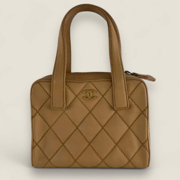 Pre-owned Chanel wild stitch handtas beige