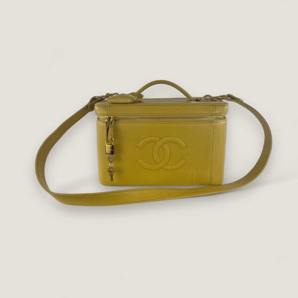Tweedehands Chanel vanity schoudertas caviar geel