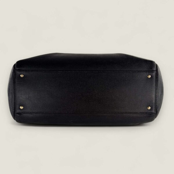 onderkant authentieke vintage Chanel handtas