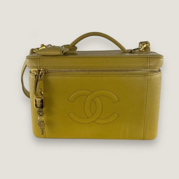 pre-owned Chanel vanity caviar leather