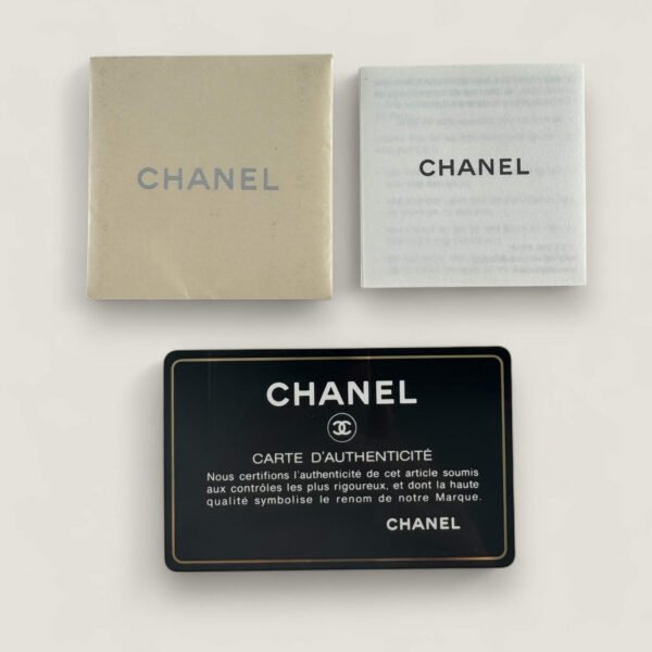 Chanel authenticiteitskaart en booklets