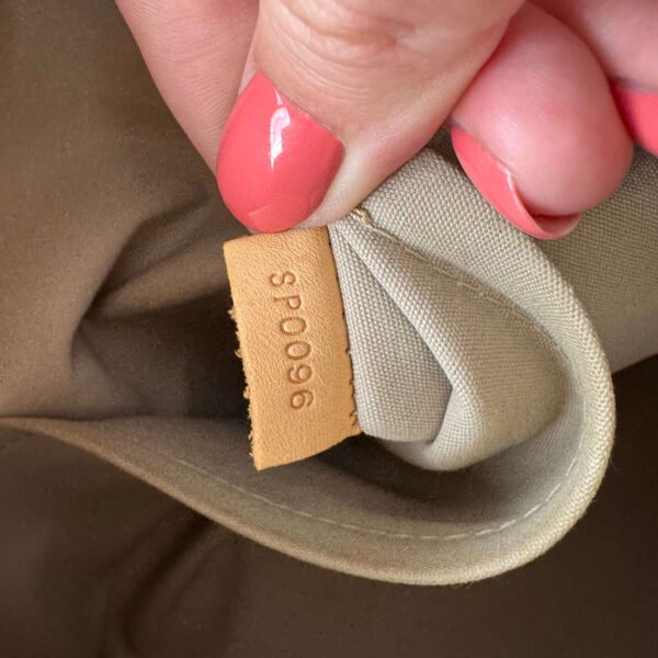 Date code Louis Vuitton tas authentiek