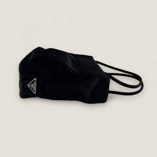 pre-owned Prada nylon tote zwart vintage