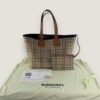 Burberry London shopper nova check