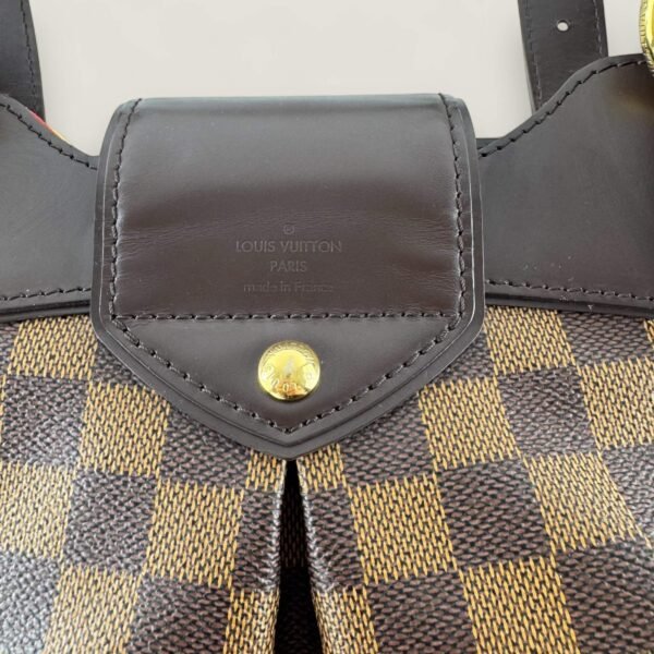 Louis Vuitton stamp in leather vintage bag 2009