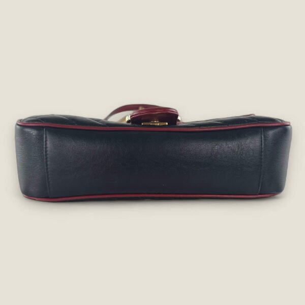 Onderkant originele Gucci tas
