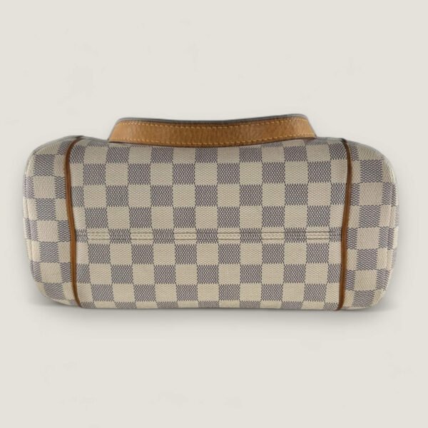 Authentieke Louis Vuitton Totally PM onderkant