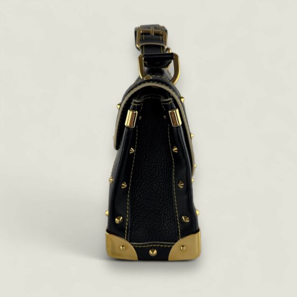 Zijkant authentieke designer tas Louis Vuitton