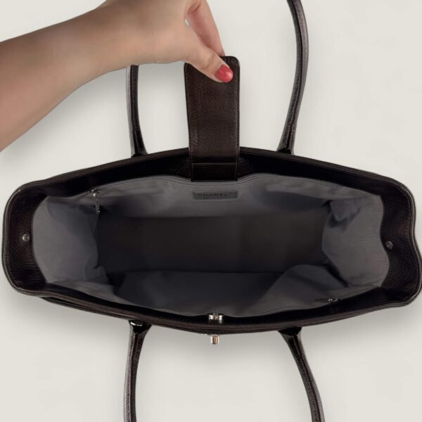 authentieke Chanel handtas bruin metallic leer