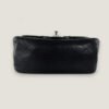onderkant authentieke Chanel tas