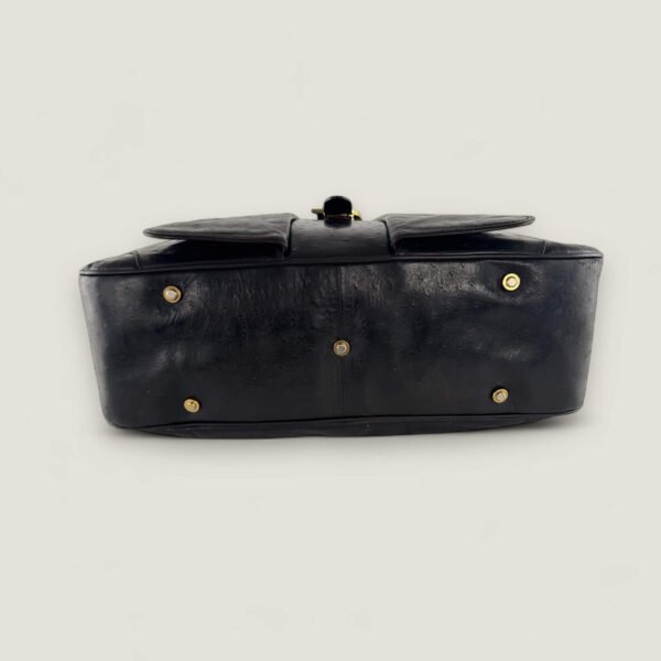 onderkant authentieke Dior tas tweedehands