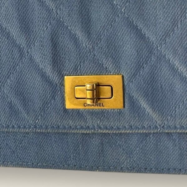 Chanel 2.55 draaislot wallet on chain