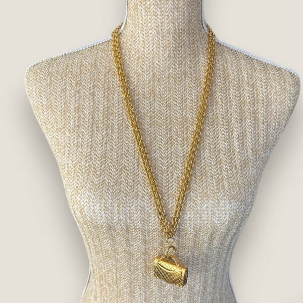 Chanel ketting vintage lang model met tas bedel
