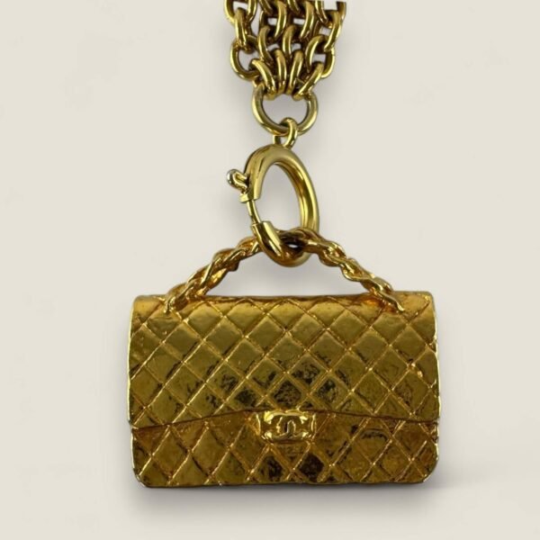 Tweedehands Chanel vintage classic flap ketting