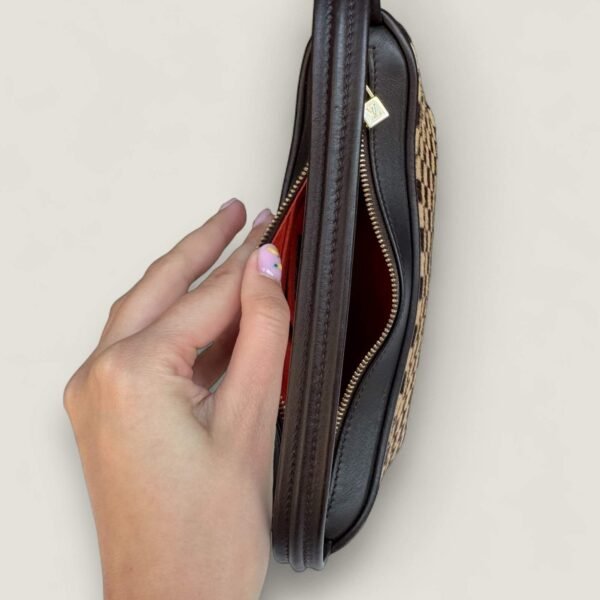 bovenkant Louis Vuitton handtas