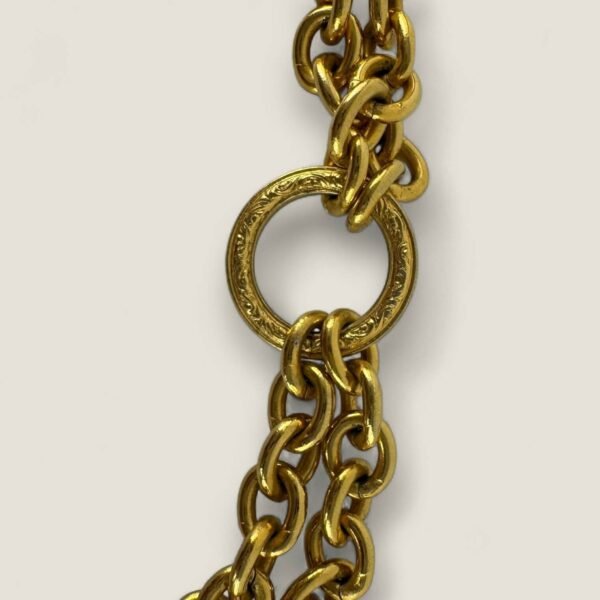 detail Chanel vintage classic flap ketting