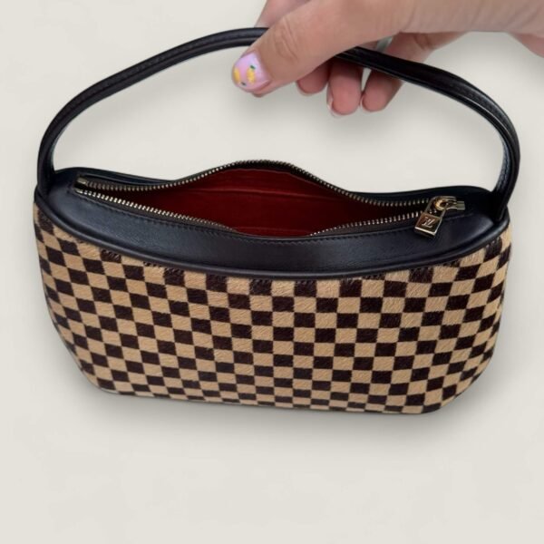 louis-vuitton-tigre-ponyhaar-detail