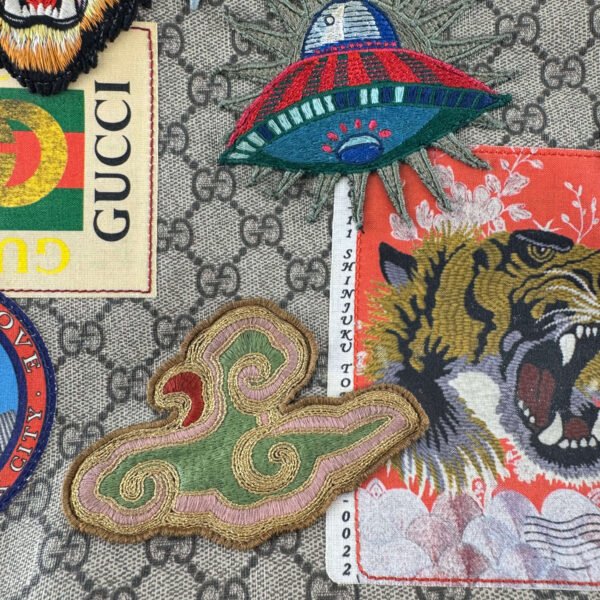 pre-owned Gucci ufo rainbow patches