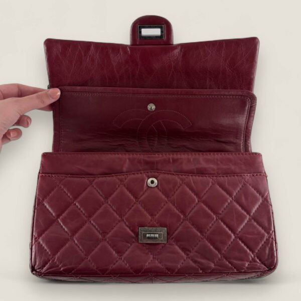 BInnenkant originele Chanel schoudertas
