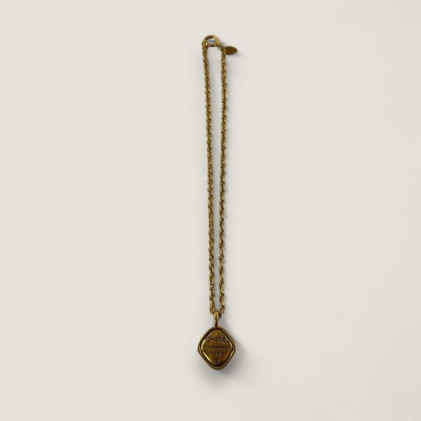 Chanel 31 Rue Cambon Paris vintage necklace