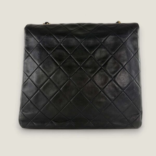 Authentieke Chanel vintage flapbag lamsleer Authentieke Chanel vintage flapbag lamsleer
