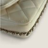 Chain detail Chanel schoudertas Chain detail Chanel schoudertas