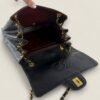 Chanel lamsleer crossbody vintage pre-owned tas Chanel lamsleer crossbody vintage pre-owned tas