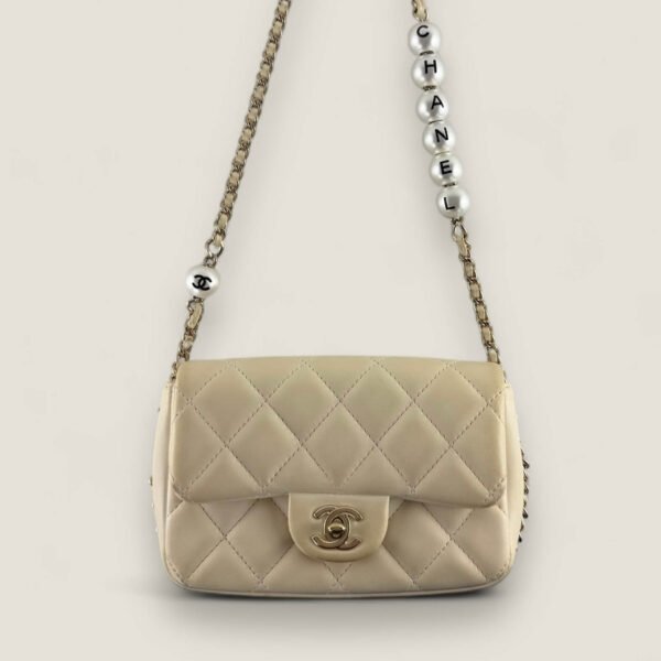 Chanel my precious pearls chain flap bag Chanel my precious pearls chain flap bag