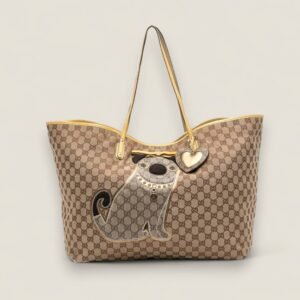 Gucci GG Supreme monogram Oliver Pug dog tote Gucci GG Supreme monogram Oliver Pug dog tote