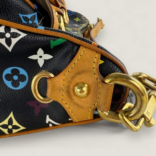 Hardware vintage Louis Vuitton tas