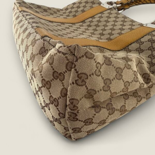 Hoekjes originele Gucci designer tas Hoekjes originele Gucci designer tas