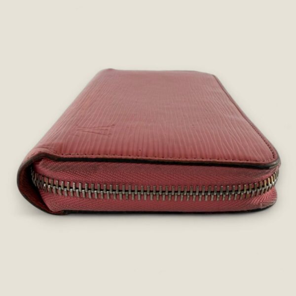 Louis Vuitton portemonnee tweedehands roze epi leer Louis Vuitton portemonnee tweedehands roze epi leer