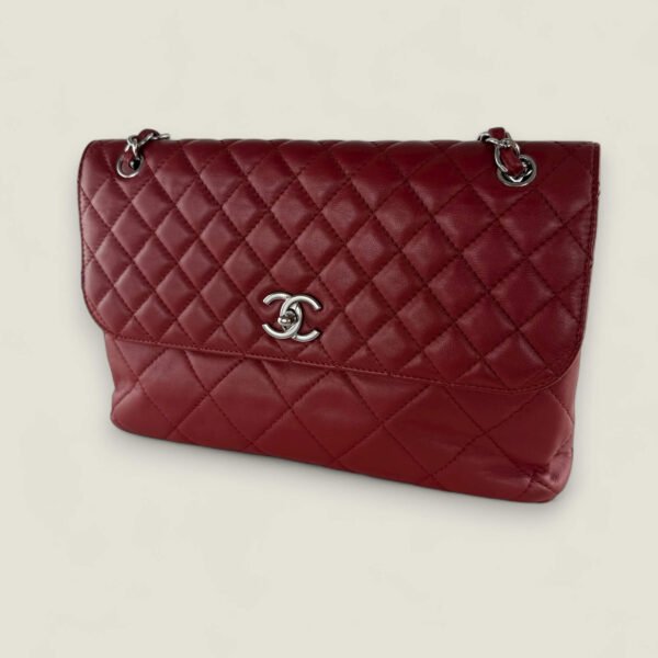 Pre-owned Chanel single flpabag jumbo red Pre-owned Chanel single flpabag jumbo red