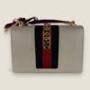 Achterkant Gucci small Sylvie schoudertas