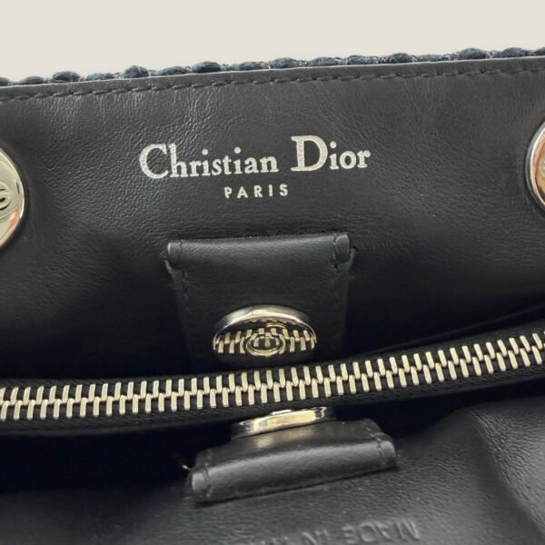 Binnenkant authentieke Dior tote