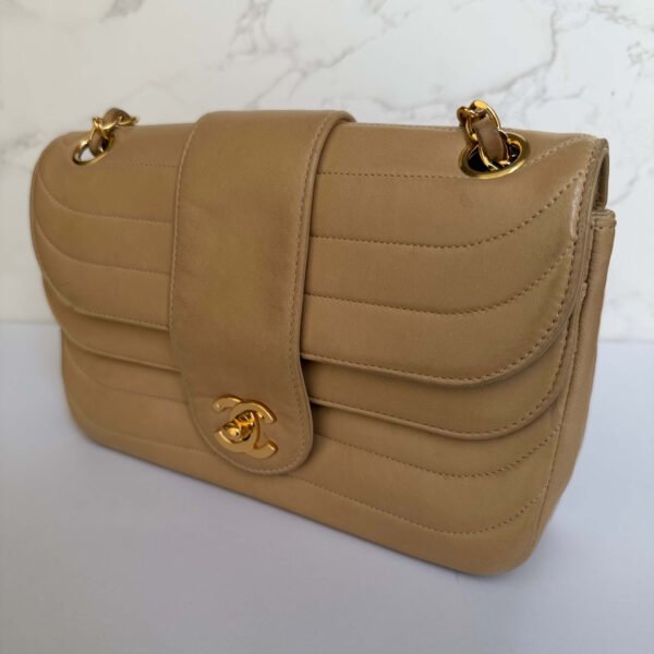 Chanel 24k verguld hardware detail