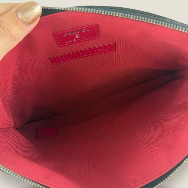 Chanel clutch rode binnenkant