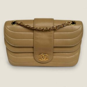 Chanel medium vintage quilted horizontal stitch lambskin flapbag