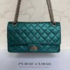 Chanel reissue 225 metallic blauw