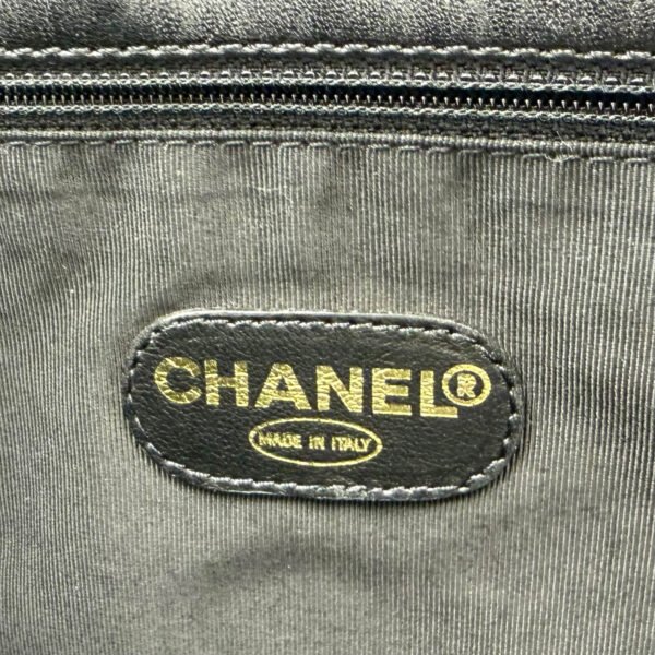 Chanel vintage schoudertas leren riem binnenkant