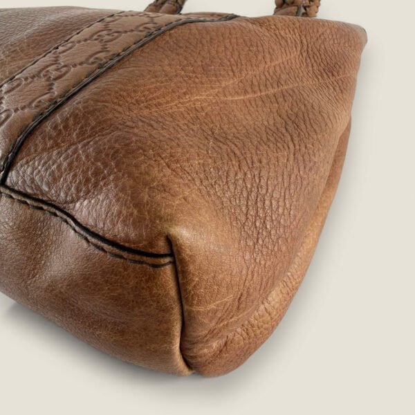 Gucci bamboo libeccio patina detail