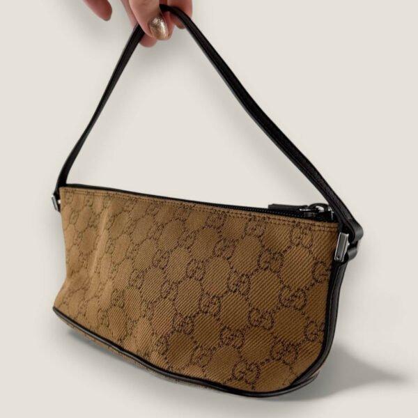 Gucci gg supreme boat bag dustbag en tassenhouder