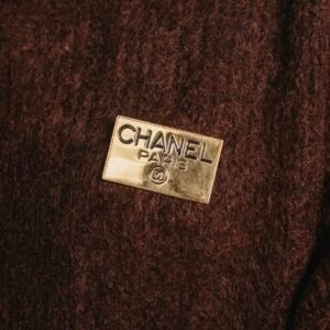 Pre-owned vintage Chanel broche 24k verguld